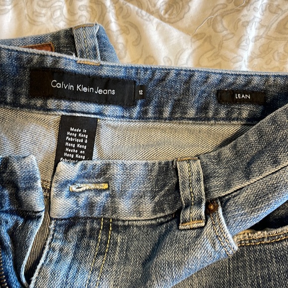 Calvin Klein Size 12 jeans - Picture 2 of 2